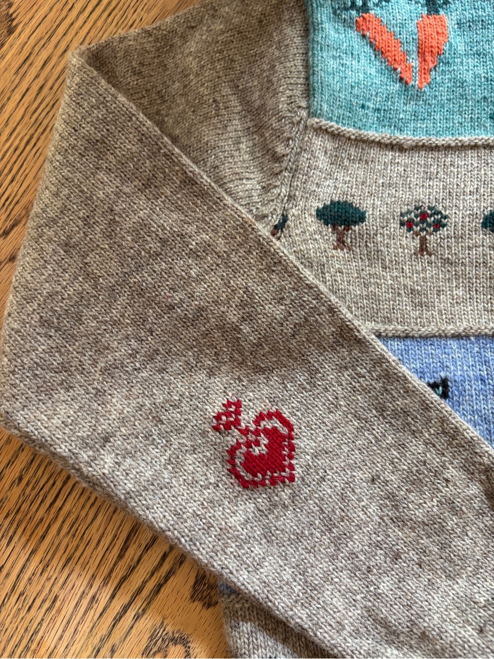 Vintage 100% Wool cardigan women’s cardigan - Picture 4 of 11